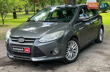 Ford Focus  2012