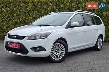 Ford Focus  2011