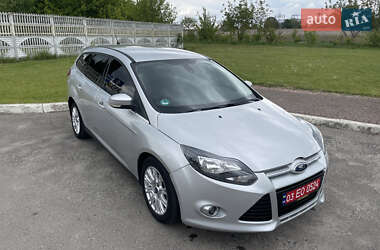 Ford Focus  2012