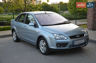 Ford Focus  2005