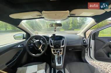Ford Focus  2014