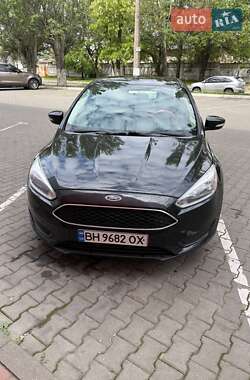Ford Focus  2015