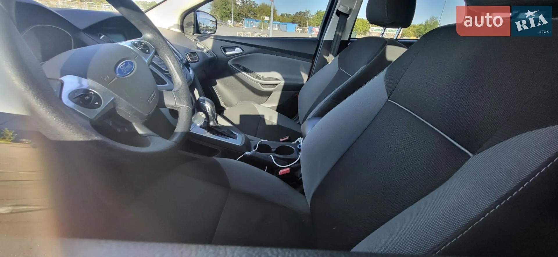 Ford Focus 2014 VIN 1FADP3K22EL462813 фото оголошення 5 з 7
