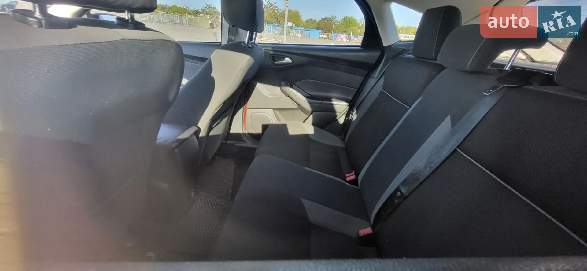 Ford Focus 2014 VIN 1FADP3K22EL462813 фото оголошення 6 з 7