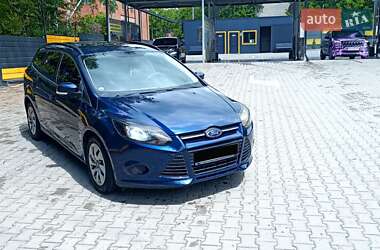 Ford Focus  2011