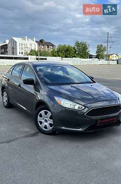 Ford Focus  2015