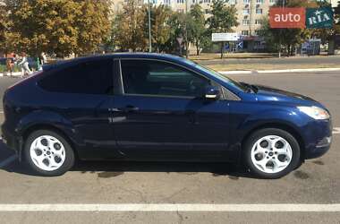 Ford Focus  2010