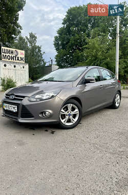 Ford Focus  2012