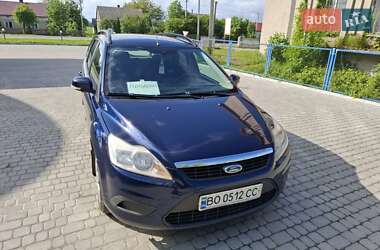 Ford Focus  2010