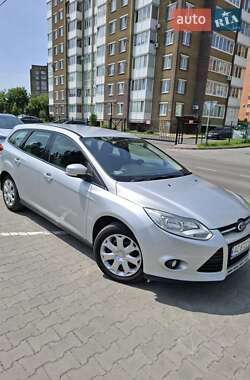 Ford Focus  2011
