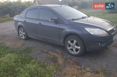 Ford Focus  2010