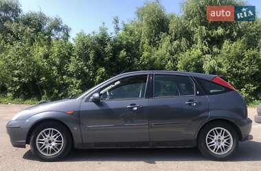 Ford Focus  2003