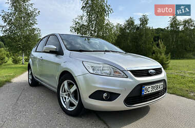Ford Focus  2010