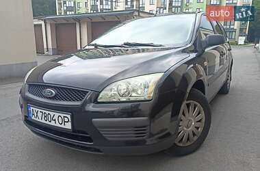 Ford Focus  2005
