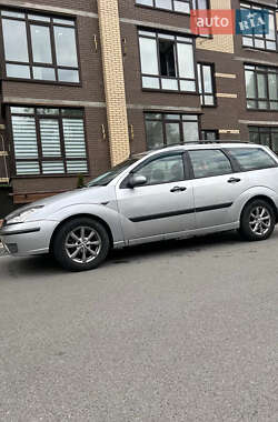 Ford Focus  2004