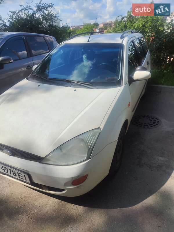 Універсал Ford Focus 2000 в Вінниці