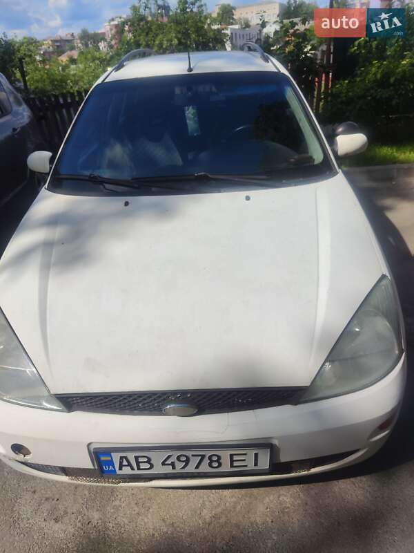 Універсал Ford Focus 2000 в Вінниці
