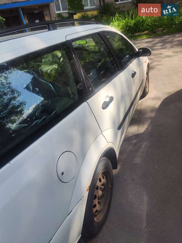 Універсал Ford Focus 2000 в Вінниці