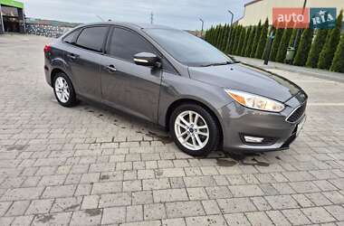 Ford Focus  2015
