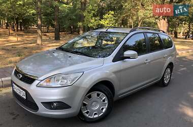 Ford Focus  2010