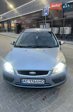 Ford Focus  2005