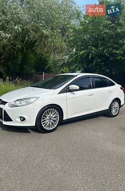 Ford Focus  2012
