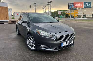 Ford Focus  2015