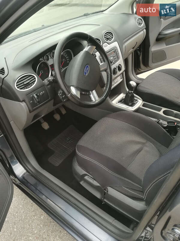 Універсал Ford Focus 2010 в Львові
