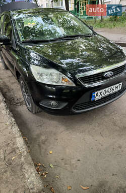 Ford Focus  2010