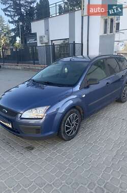 Ford Focus  2004