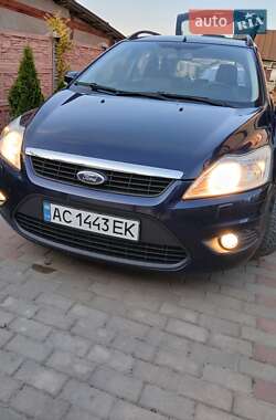 Ford Focus  2010