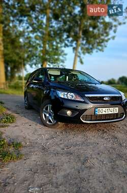 Ford Focus  2010