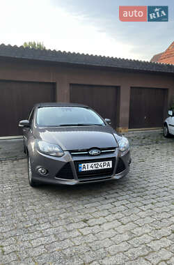 Ford Focus  2012