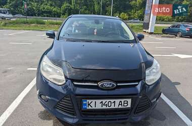 Ford Focus  2013