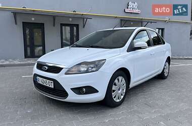 Ford Focus  2011