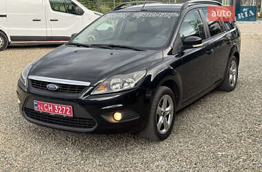 Ford Focus  2010