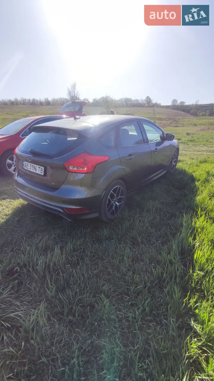 2015 Ford Focus - мініатюра 4