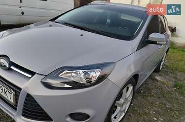 Ford Focus  2011