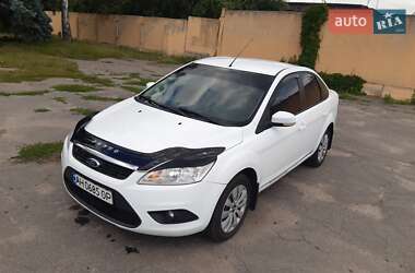 Ford Focus  2010