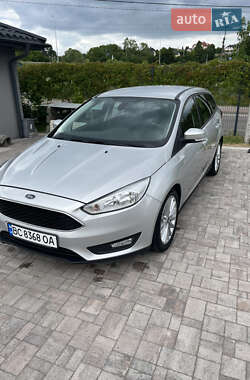 Ford Focus  2016