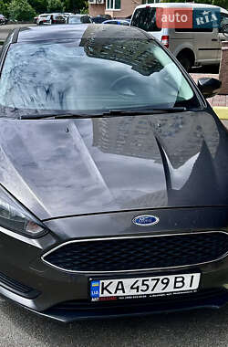 Ford Focus  2015