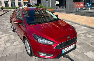 Ford Focus  2015