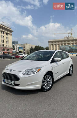 Ford Focus  2012