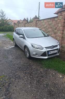 Ford Focus  2012