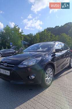Ford Focus  2011