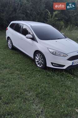 Ford Focus  2014