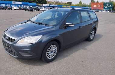 Ford Focus  2010