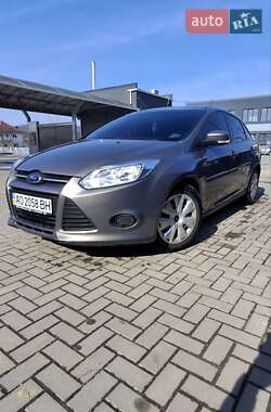 Ford Focus  2013