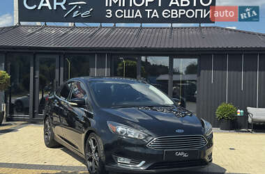Ford Focus  2015