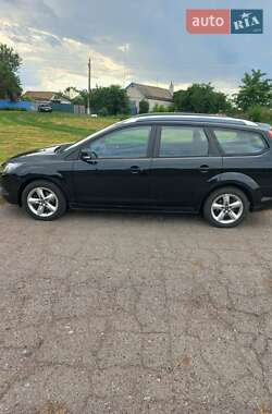 Ford Focus  2010